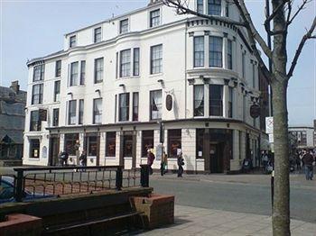 Pickwick Inn Scarborough Exterior photo